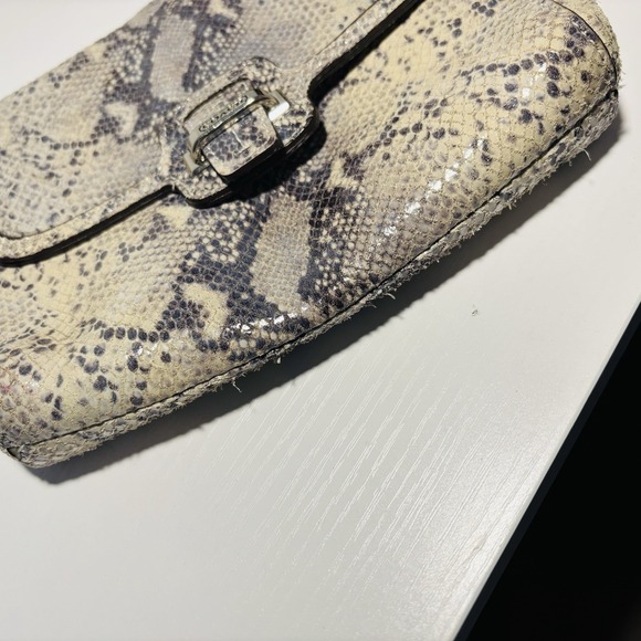 COACH F50579 Taylor Exotic Flap Python Embossed Clutch Ivory Grey Animal Print - Picture 6 of 6